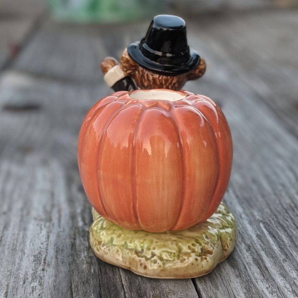 Otagiri Thanksgiving Bear and Pumpkin Candle Holder - Picture 3 of 9